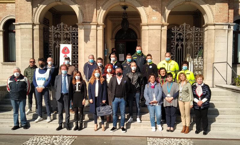 foto di gruppo dei partecipanti